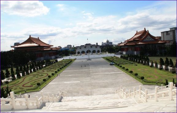 Özgürlük Meydanı, Taipei