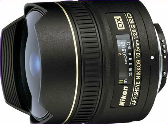 Nikkor AF 10.5mm f/2.8G ED DX Balıkgözü